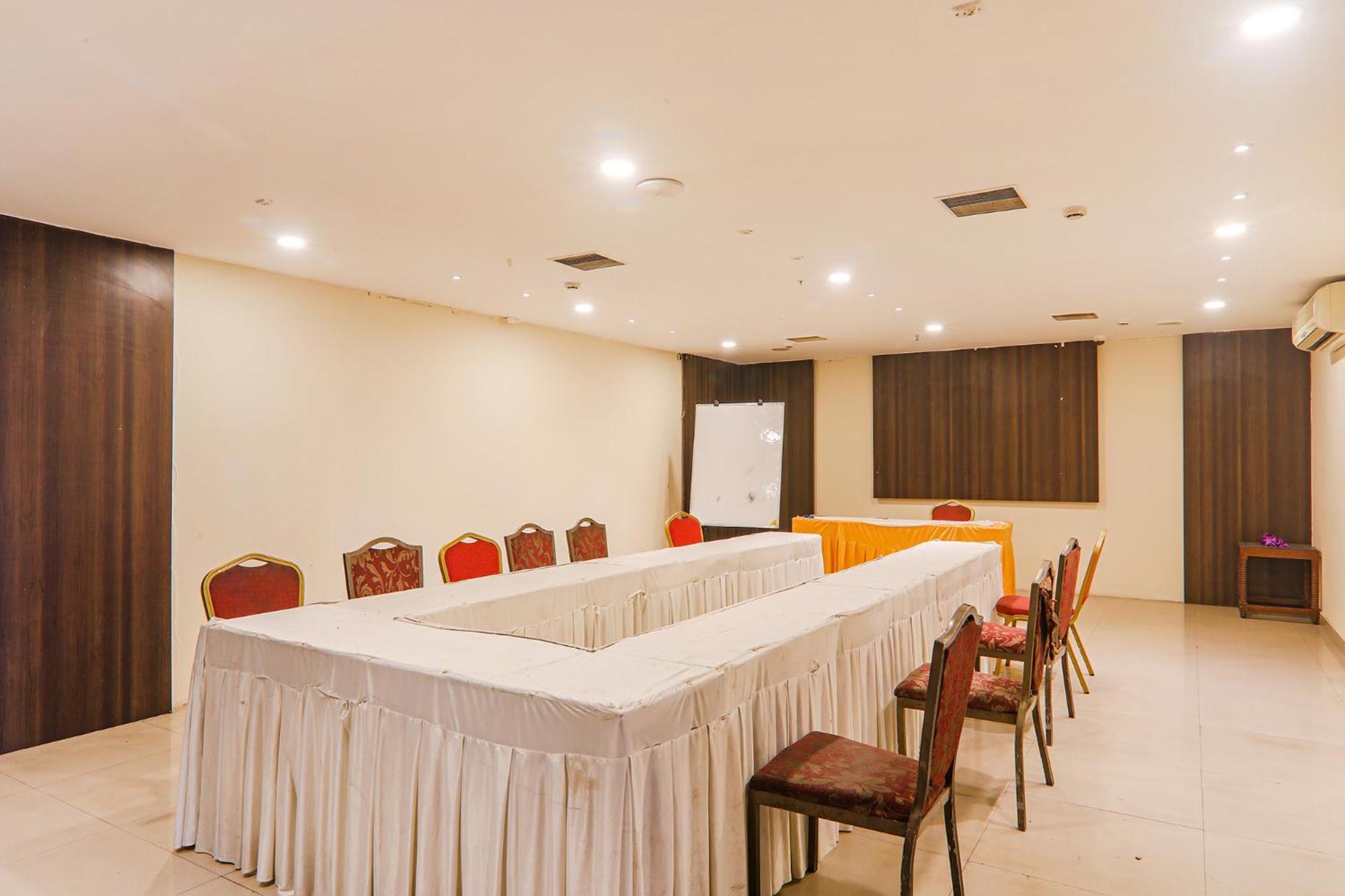 Fabhotel Prime The Continental Lucknow Exterior photo